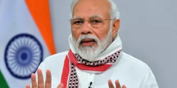 भारत में लगेगा लॉकडाउन PM ने याद दिलाया कोरोनाकाल तो सोशल मीडिया पर मचा बवाल केंद्रीय मंत्री ने बताया ये प्लान…