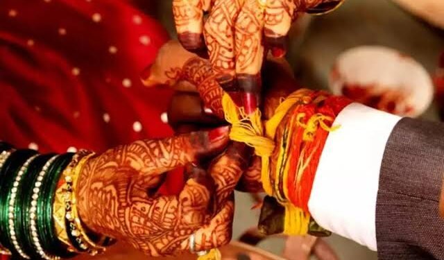 आखिर क्यों 36 गुण मिलने के बाद भी टूट जाते हैं रिश्ते कुंडली मिलान से पहले जरूर देखें ये 2 दोष…