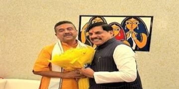 मुख्यमंत्री डॉ. मोहन ने नए सीएम शुभेंदु को दी बधाई, कहा- आज से पश्चिम बंगाल में नवयुग का शुभारंभ…