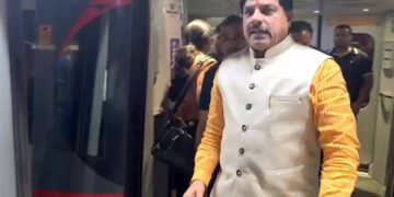 पीएम मोदी की अपील का सीएम डॉ. यादव यूं कर रहे पालन,वीडियो में देखिए उनकी सादगी…