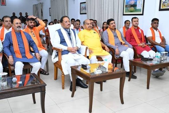 मन की बात में गूंजा छत्तीसगढ़ का गौरव सीएम ने कहा – यह प्रदेश की प्रतिभा और विरासत को राष्ट्रीय सम्मान मिलने का क्षण’…