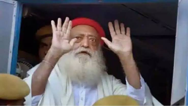 आसाराम को तगड़ा झटका, हाई कोर्ट ने बरकरार रखी की ये सजा, तुरंत सरेंडर करने का आदेश…