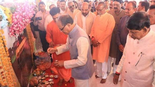 ये जिला बनेगा ‘वैज्ञानिक खेती’ का नया हब केंद्रीय कृषि मंत्री शिवराज सिंह ने किया कृषि विज्ञान केंद्र का भूमि पूजन दाल मिल लगाने पर मिलेगी ₹25 लाख सब्सिडी…