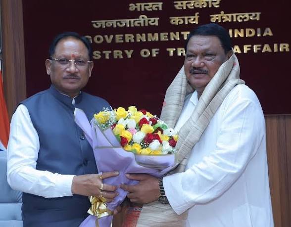 बस्तर के 461 पूर्व नक्सल प्रभावित गांवों तक बिजली पहुंचाने की पहल, केंद्र से विशेष सहायता का आग्रह…