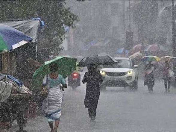 इन 17 राज्यों में भारी बारिश का खतरा, यूपी-बिहार समेत इन इलाकों में मूसलाधार बारिश की चेतावनी…