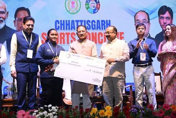 मुख्यमंत्री श्री विष्णु देव साय प्रदेश में पहली बार आयोजित स्पोर्ट्स कॉन्क्लेव में हुए शामिल…