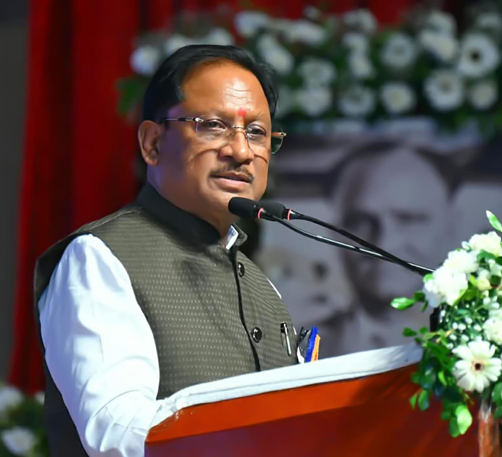 महतारी के आशीष से, राखी के विश्वास से मुख्यमंत्री साय के नेतृत्व में महिलाओं के सम्मान, स्वावलंबन और आर्थिक सशक्तिकरण की दिशा में निरंतर पहल…