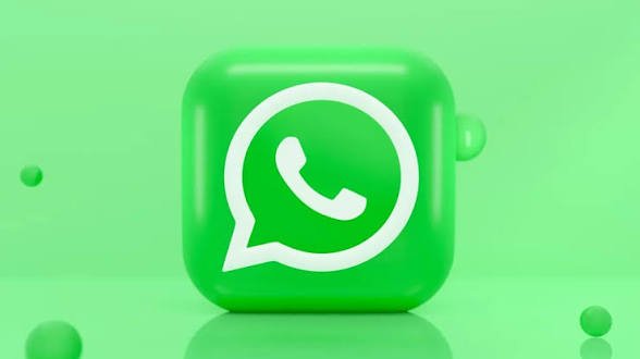 WhatsApp ने ग्रुप चैट्स को बनाया और स्मार्ट, अब इस टैग से मिलेगा इंस्टेंट अलर्ट, Polls में भी आए बड़े बदलाव…