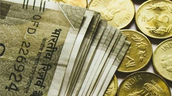 एक झटके में इन सरकारी कर्मियों का वेतन हुआ डबल, सरकार ने दिया बड़ा तोहफा, अब मिलेगी इतनी सैलरी…