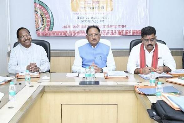 सीएम साय की अध्यक्षता में वन अधिकार अधिनियम एवं इस कानून के प्रभावी क्रियान्वयन हेतु गठित टास्क फोर्स की पहली बैठक संपन्न…