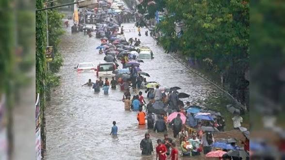 विदर्भ से लेकर MP-UP तक बारिश का कहर, इन जिलों में फ्लैश फ्लड का खतरा राजधानी में भी बदलेगा मौसम…