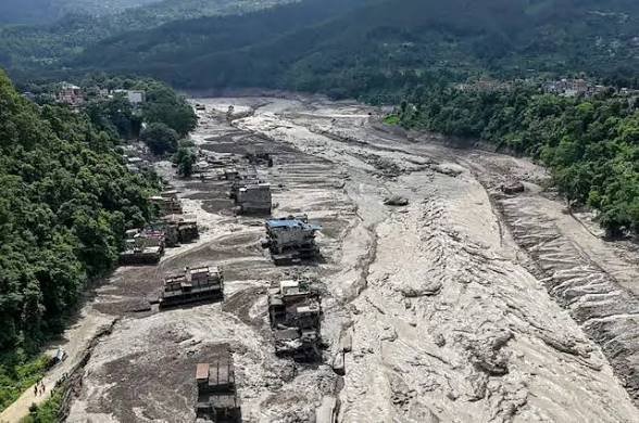 नेपाल में बाढ़ एवं भूस्खलन प्रभावितों की सहायता के लिए इस सहयोग की अपील…