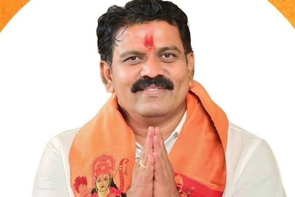 प्रदेश में सवा लाख दीपों से जगमगाएगा बस्तर, उप मुख्यमंत्री श्री शर्मा बोले- आशीर्वाद का दीया बनेगा सेवा का सही संकल्प…