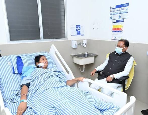 मुख्यमंत्री साय ने विधायक श्रीमती रायमुनी भगत का जाना कुशलक्षेम : शीघ्र स्वास्थ्य लाभ की कामना की…